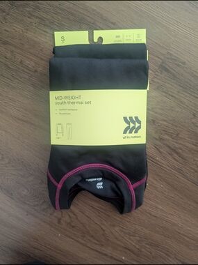 All in Motion Mid-Weight Youth Thermal Set - Black with Pink Trim